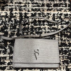 Simply Vera Crossbody